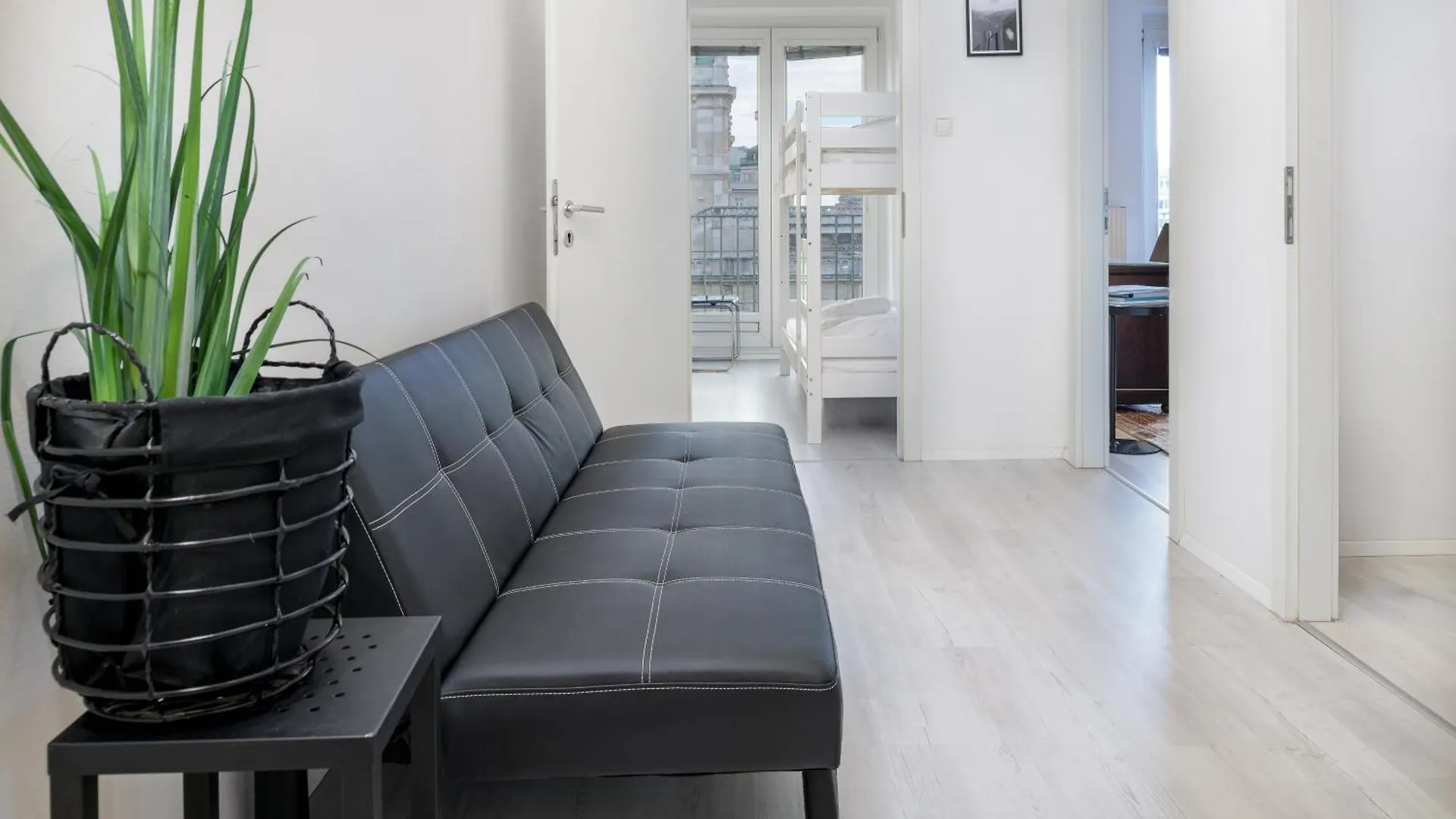 *Opera Luxury Apartment* 2Br Wien