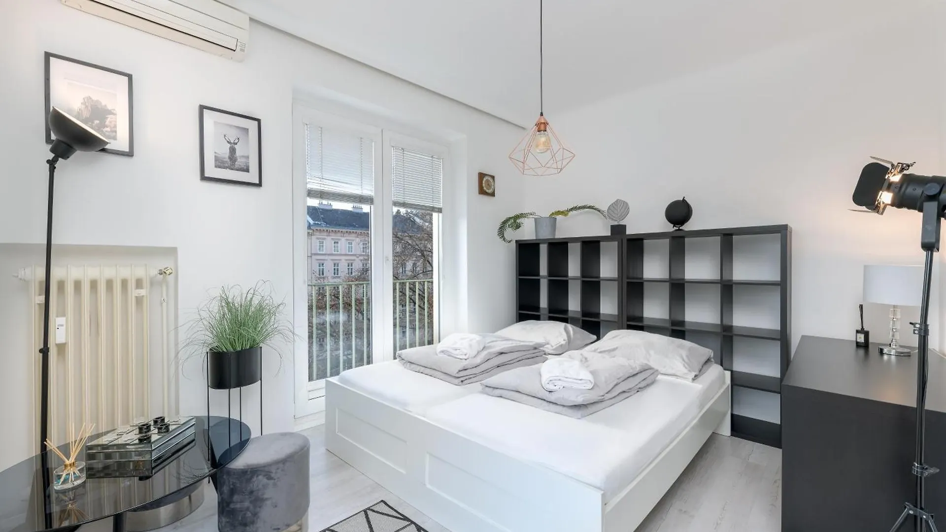 *Opera Luxury Apartment* 2Br Wien 0*,  Österreich