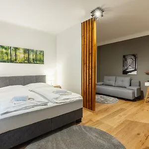 Cozy Located In Vienna's Vibrant Center Wien